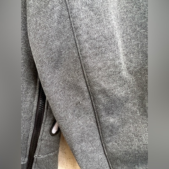 🛍️LEBRON JAMES for NIKE‎  Men’s Gray warmup jacket size L. - Picture 8 of 9